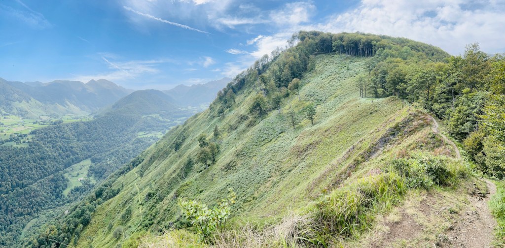 Vue sur les montagne du Cirque de Lescun
