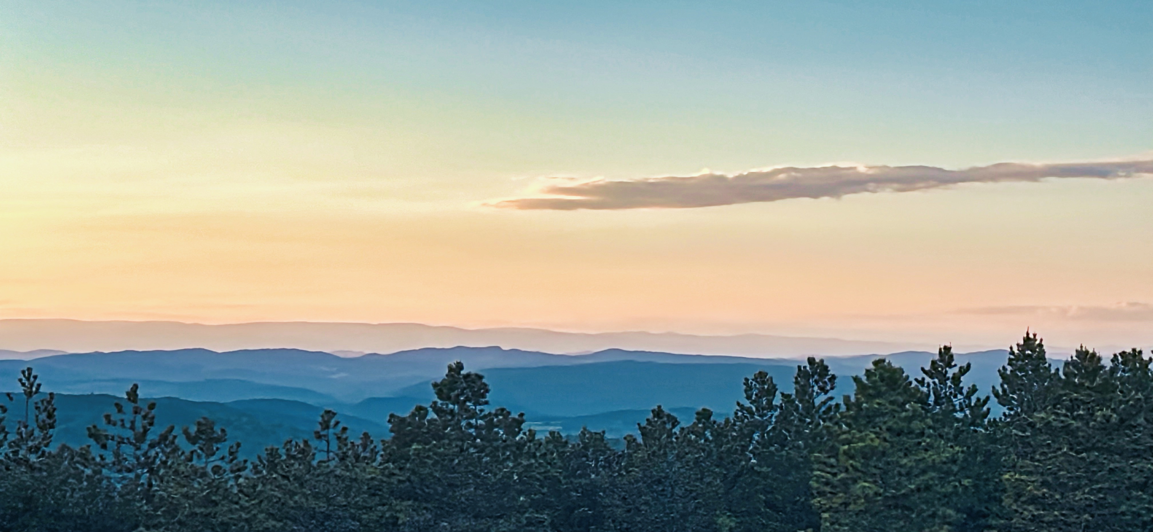 Vue sur l'horizon au couchée de soleil