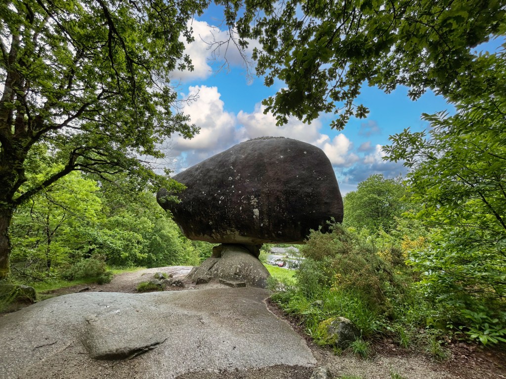 Le début du sentier de la Peyro Clabado