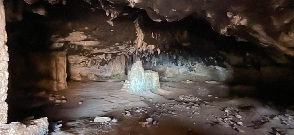 La grotte de Moni Gouverneto