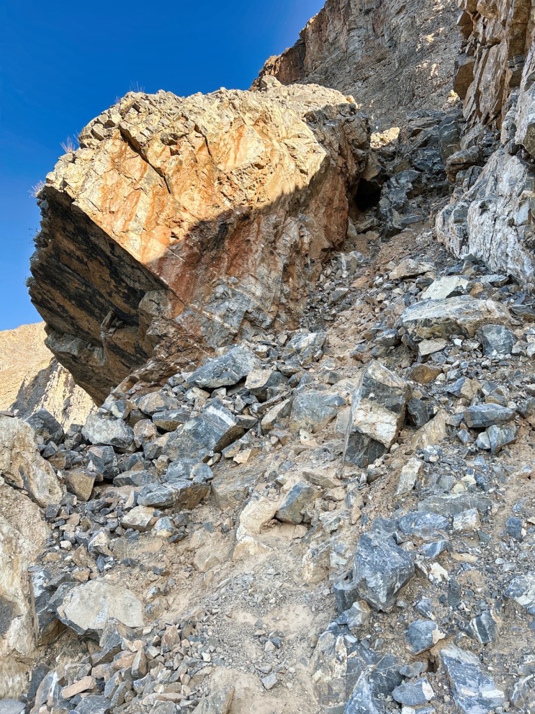 Attention sur certains passages, mais le sentier est bien balisé