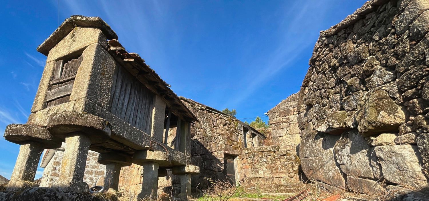 Sept Lagons de Peneda-Gerês : eaux cristallines en altitude.