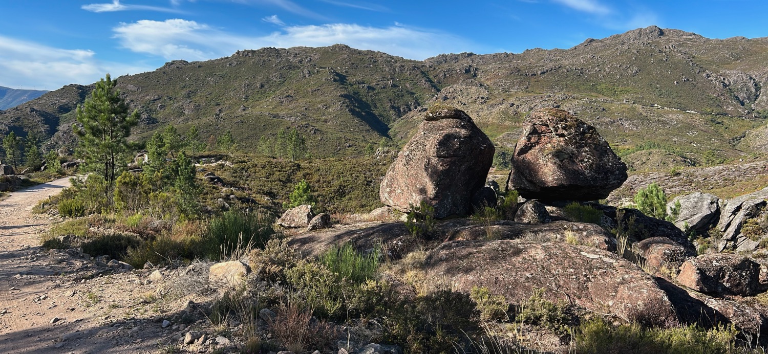 Sept Lagons de Peneda-Gerês : eaux cristallines en altitude.
