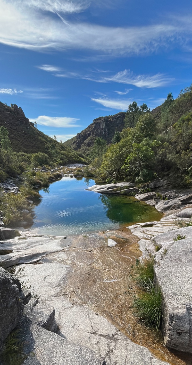 Sept Lagons de Peneda-Gerês : eaux cristallines en altitude.