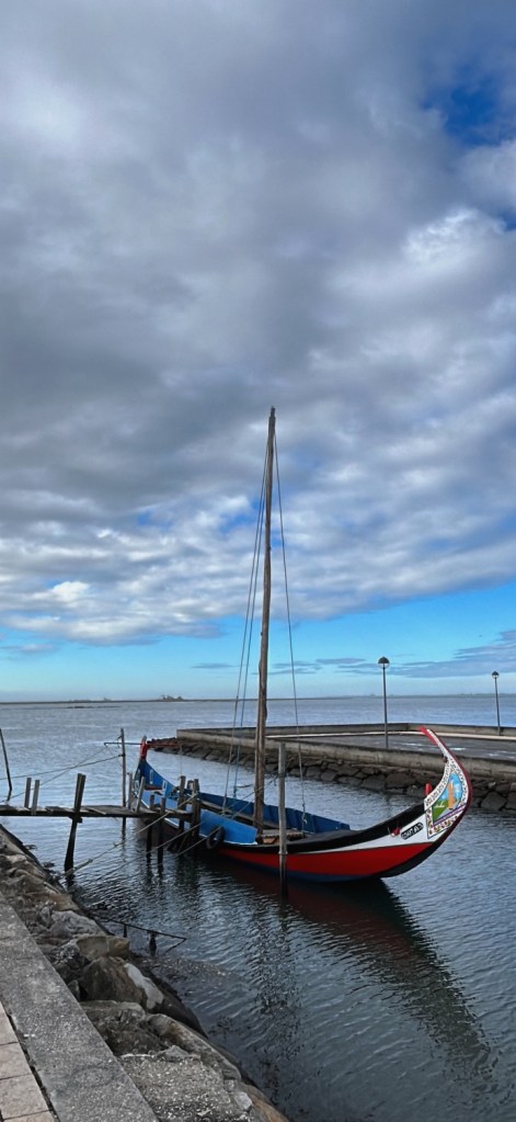 Cais do Bico, un petit port et un magnifique lagune